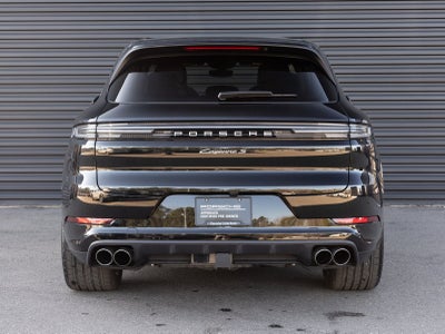 2025 Porsche Cayenne Cayenne S