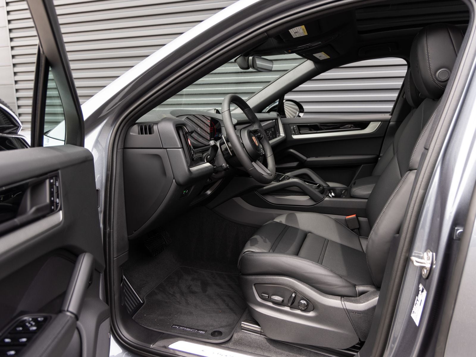 2026 Porsche Cayenne Coupe