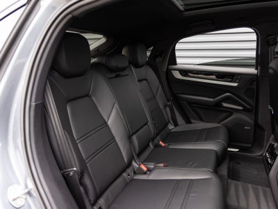 2026 Porsche Cayenne Coupe