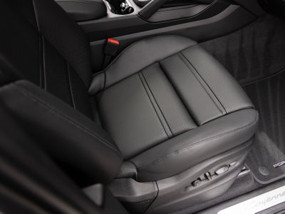 2026 Porsche Cayenne Coupe