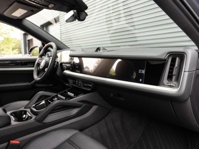 2026 Porsche Cayenne Coupe