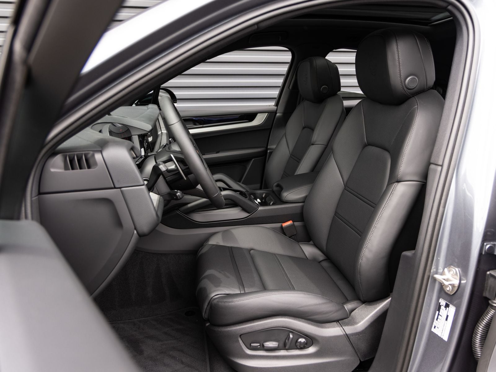 2026 Porsche Cayenne Coupe