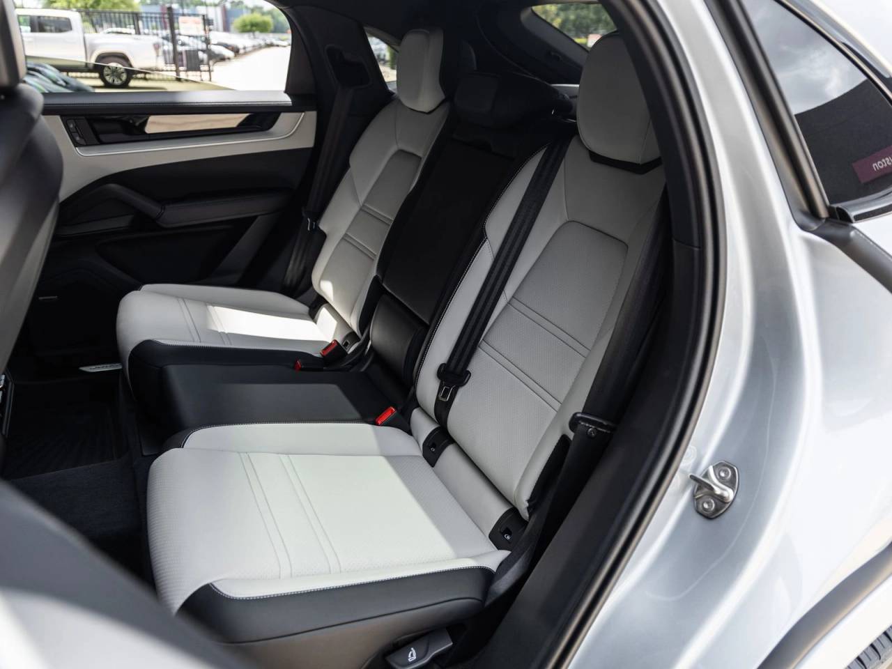 2026 Porsche Cayenne Cayenne Coupe
