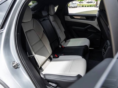 2026 Porsche Cayenne Cayenne Coupe
