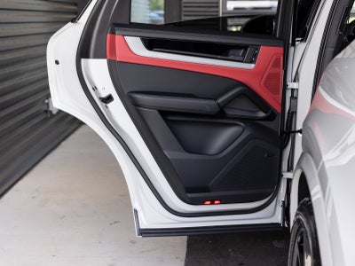 2025 Porsche Cayenne Cayenne Coupe