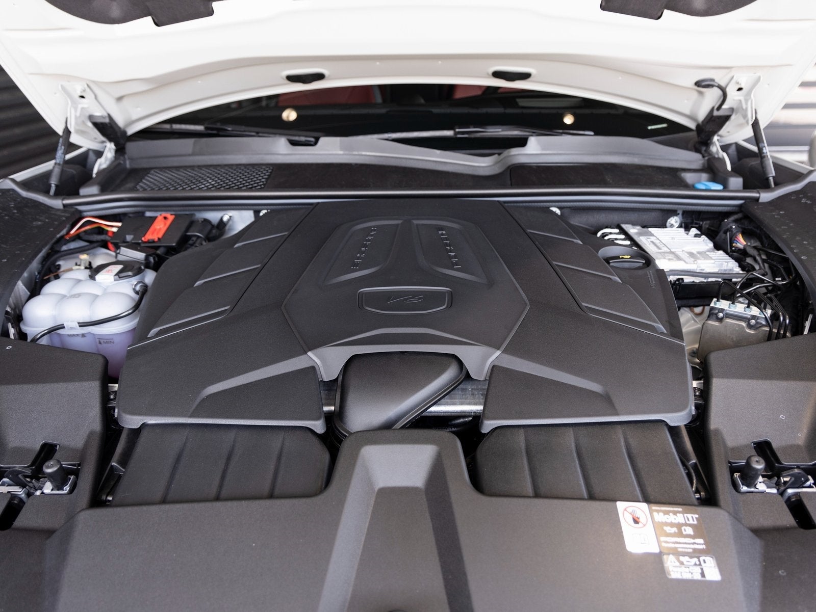 2025 Porsche Cayenne Cayenne Coupe