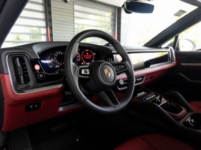 2025 Porsche Cayenne Cayenne Coupe