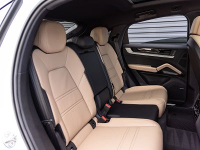 2026 Porsche Cayenne Cayenne Coupe