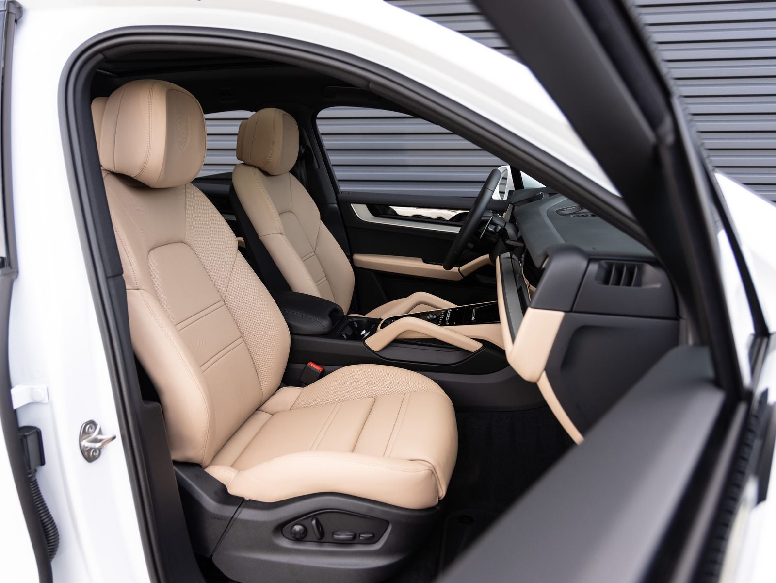 2026 Porsche Cayenne Cayenne Coupe
