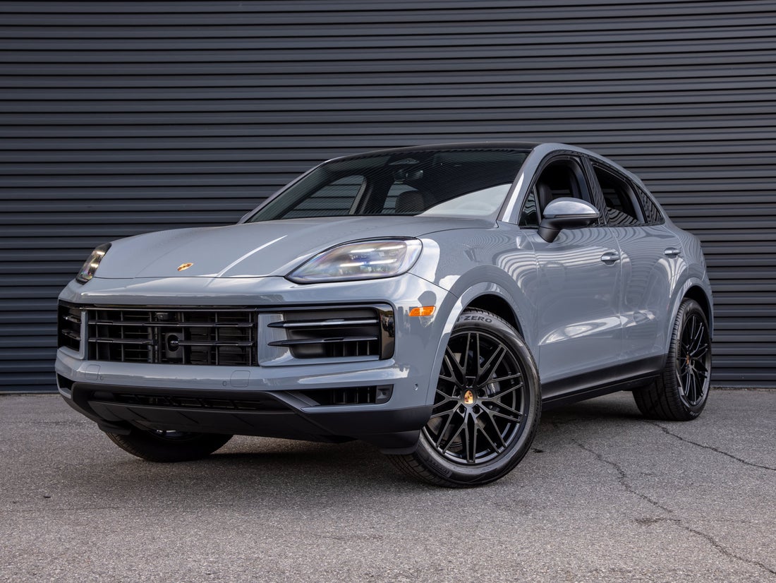 2026 Porsche Cayenne Coupe — photo 1 of 35