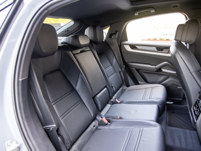 2026 Porsche Cayenne Cayenne Coupe