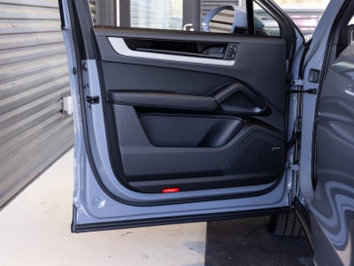 2026 Porsche Cayenne Cayenne Coupe