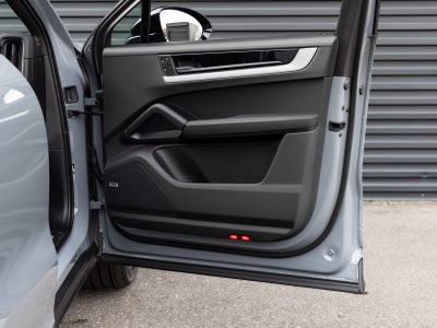 2026 Porsche Cayenne Cayenne Coupe