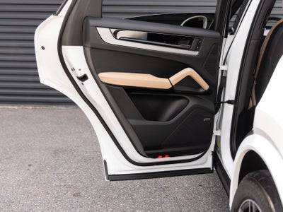 2025 Porsche Cayenne Cayenne Coupe