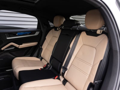 2025 Porsche Cayenne Cayenne Coupe