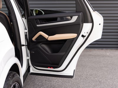 2025 Porsche Cayenne Cayenne Coupe