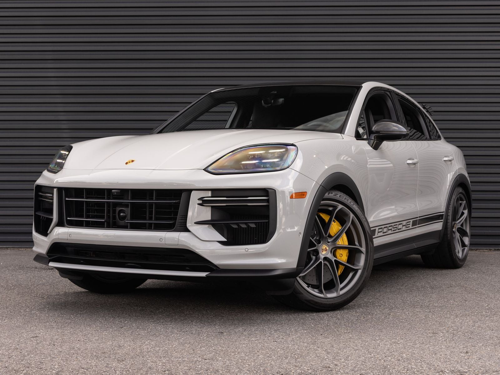 2024 Porsche Cayenne Turbo GT
