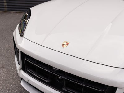 2024 Porsche Cayenne Turbo GT
