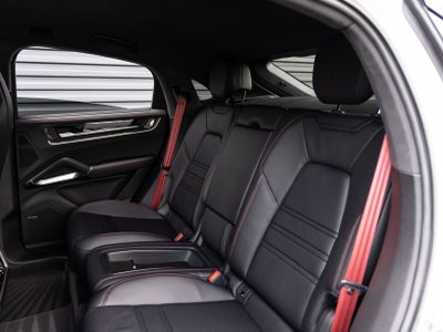 2024 Porsche Cayenne Turbo GT