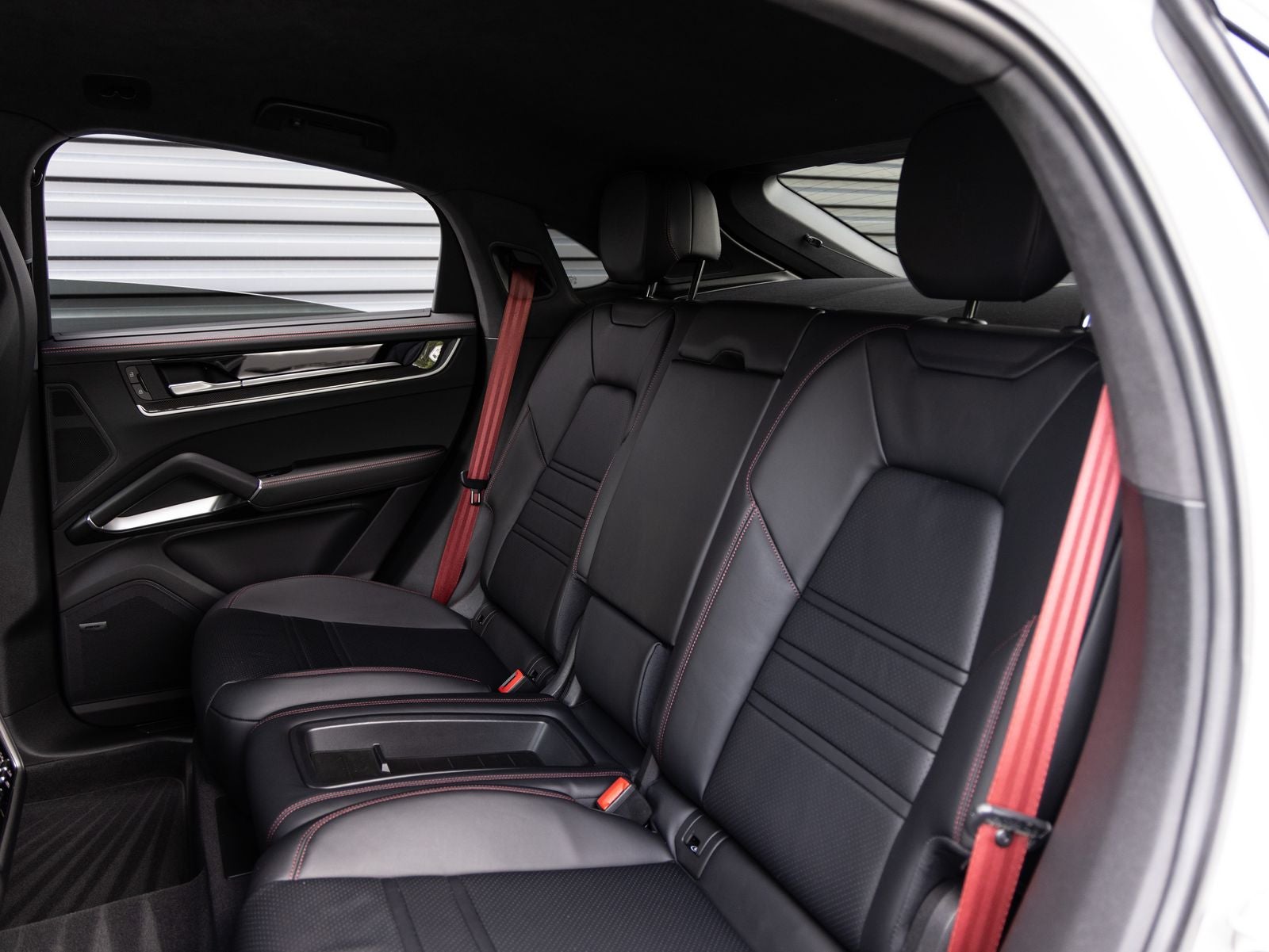 2024 Porsche Cayenne Turbo GT