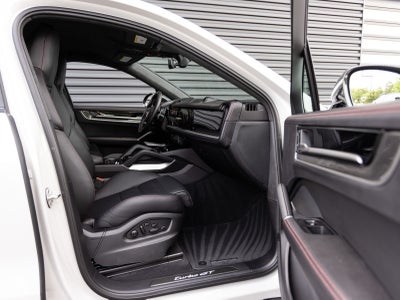 2024 Porsche Cayenne Turbo GT