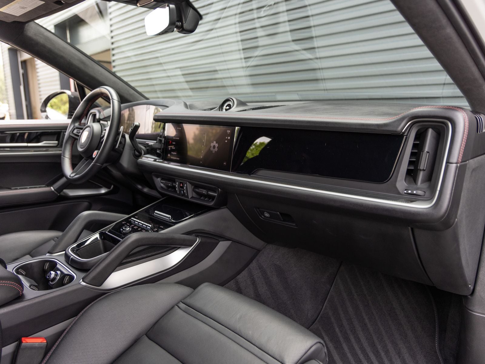 2024 Porsche Cayenne Turbo GT