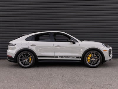 2024 Porsche Cayenne Turbo GT