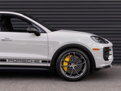 2024 Porsche Cayenne Turbo GT