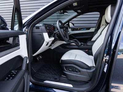 2026 Porsche Cayenne Cayenne S Coupe