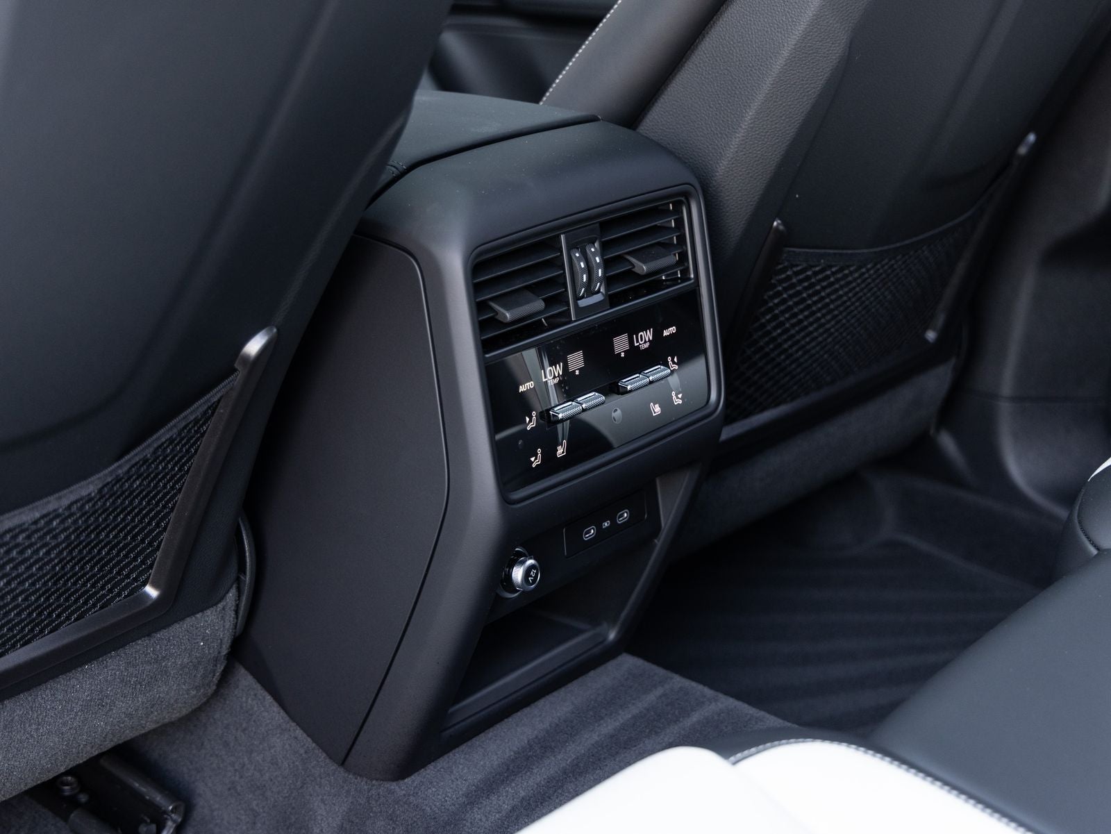 2026 Porsche Cayenne Cayenne S Coupe