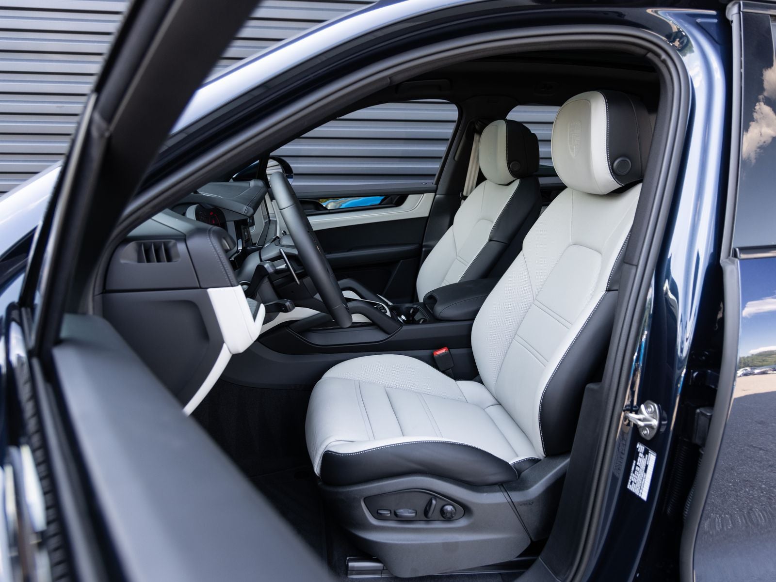 2026 Porsche Cayenne Cayenne S Coupe