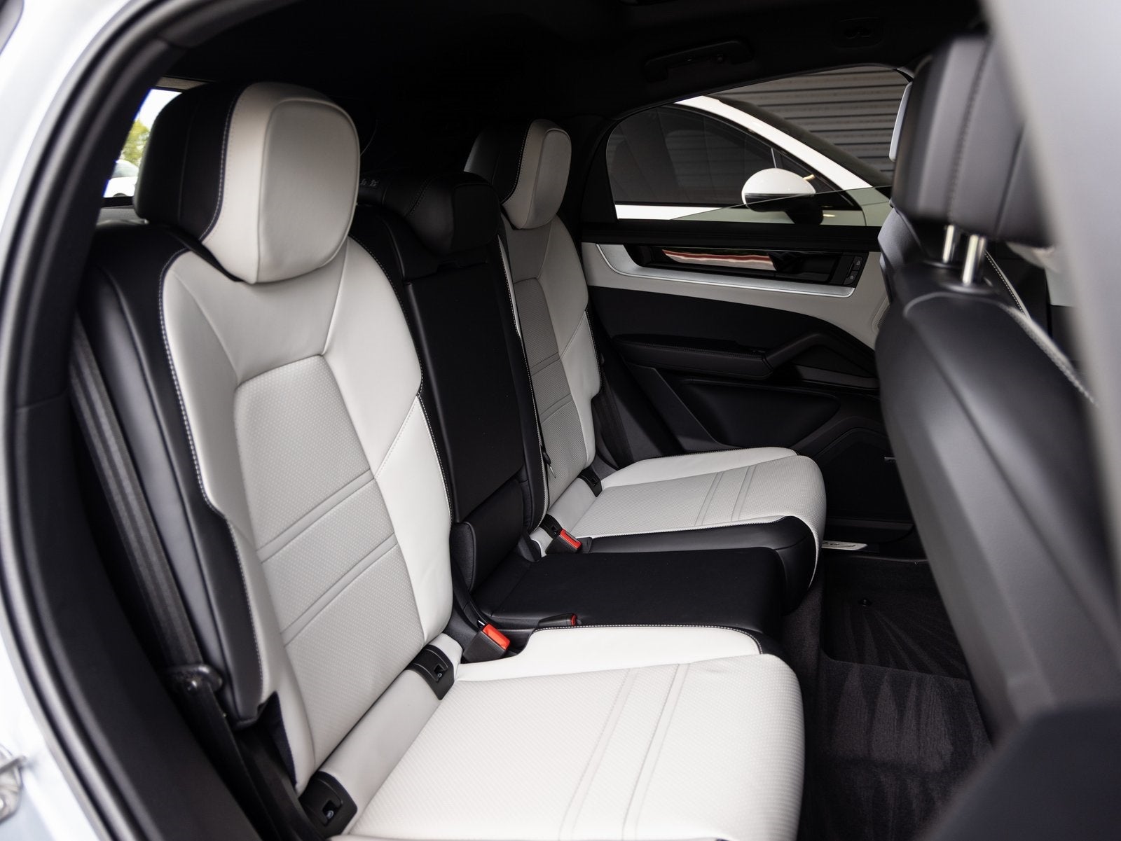 2026 Porsche Cayenne Cayenne S Coupe