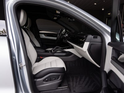 2026 Porsche Cayenne Cayenne S Coupe