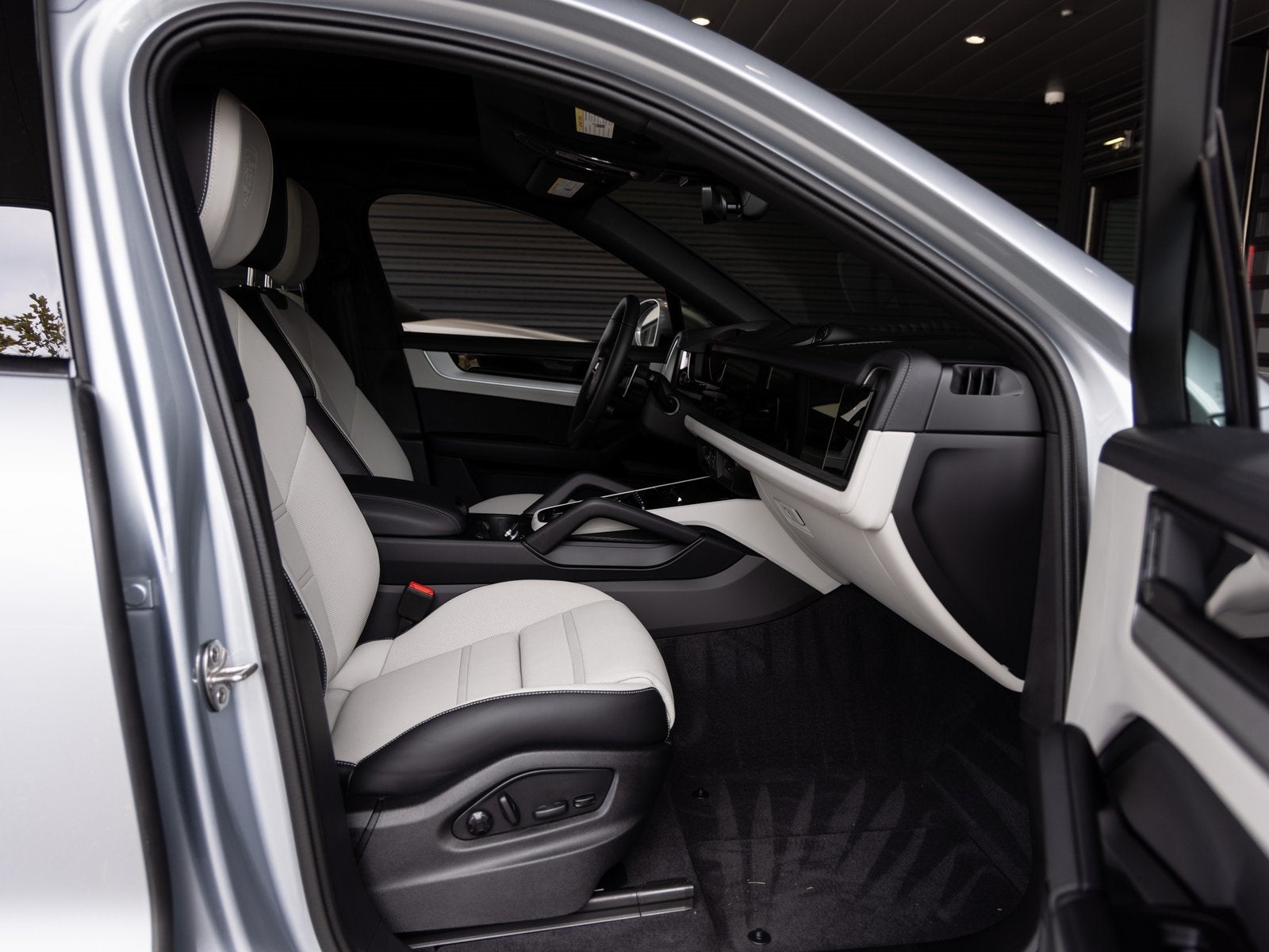 2026 Porsche Cayenne Cayenne S Coupe