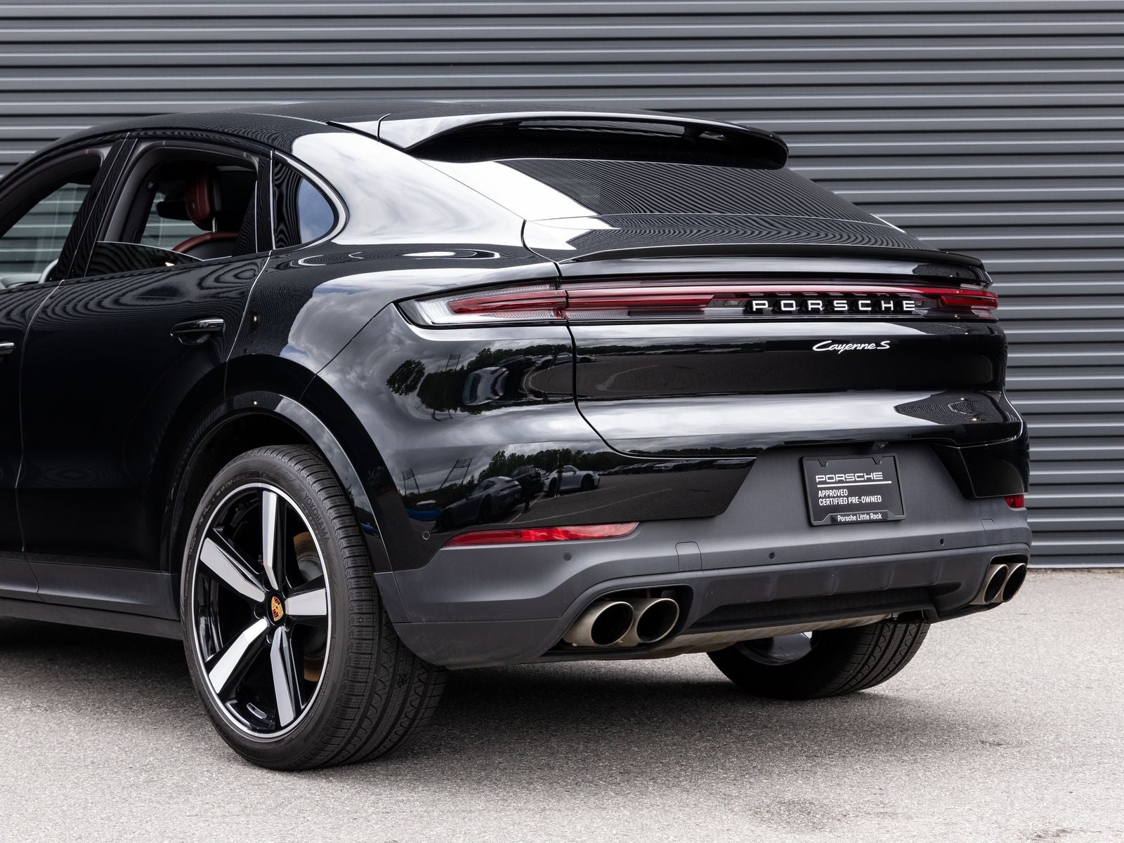 2025 Porsche Cayenne S Coupe