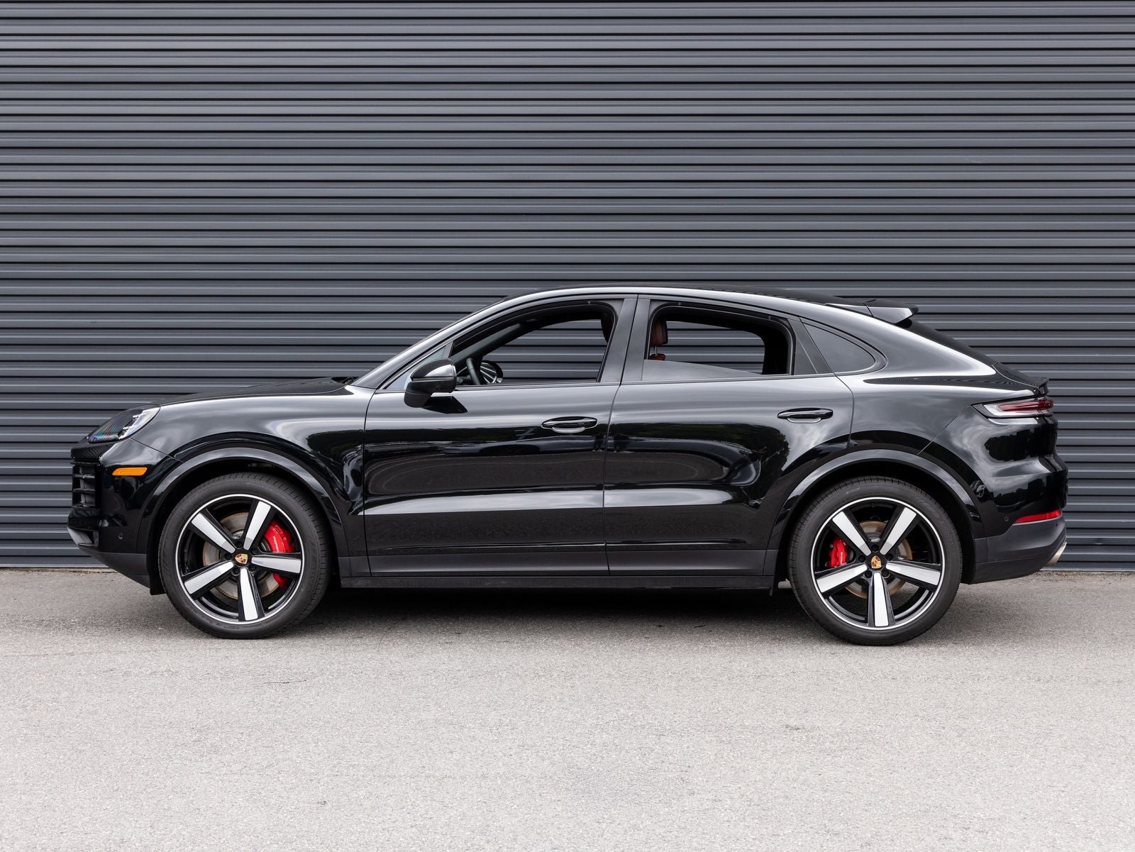 2025 Porsche Cayenne S Coupe