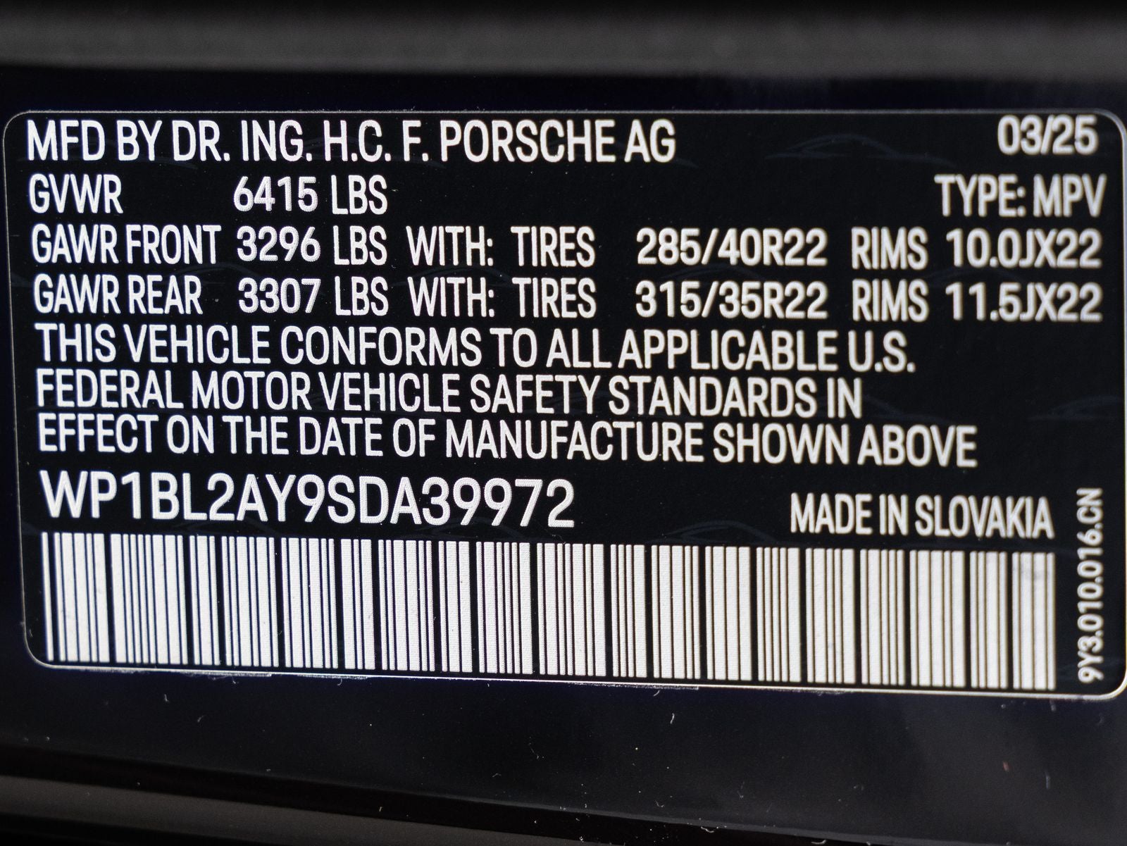 2025 Porsche Cayenne S Coupe
