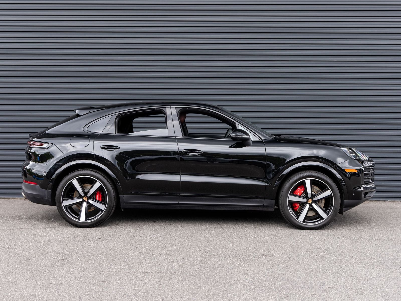 2025 Porsche Cayenne S Coupe