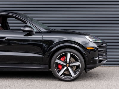 2025 Porsche Cayenne S Coupe