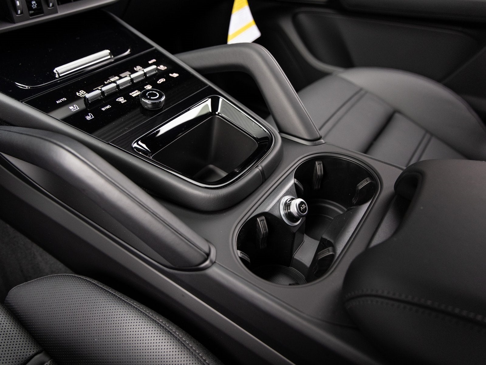 2026 Porsche Cayenne Cayenne S Coupe