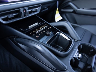 2026 Porsche Cayenne Cayenne Turbo E-Hybrid Coupe