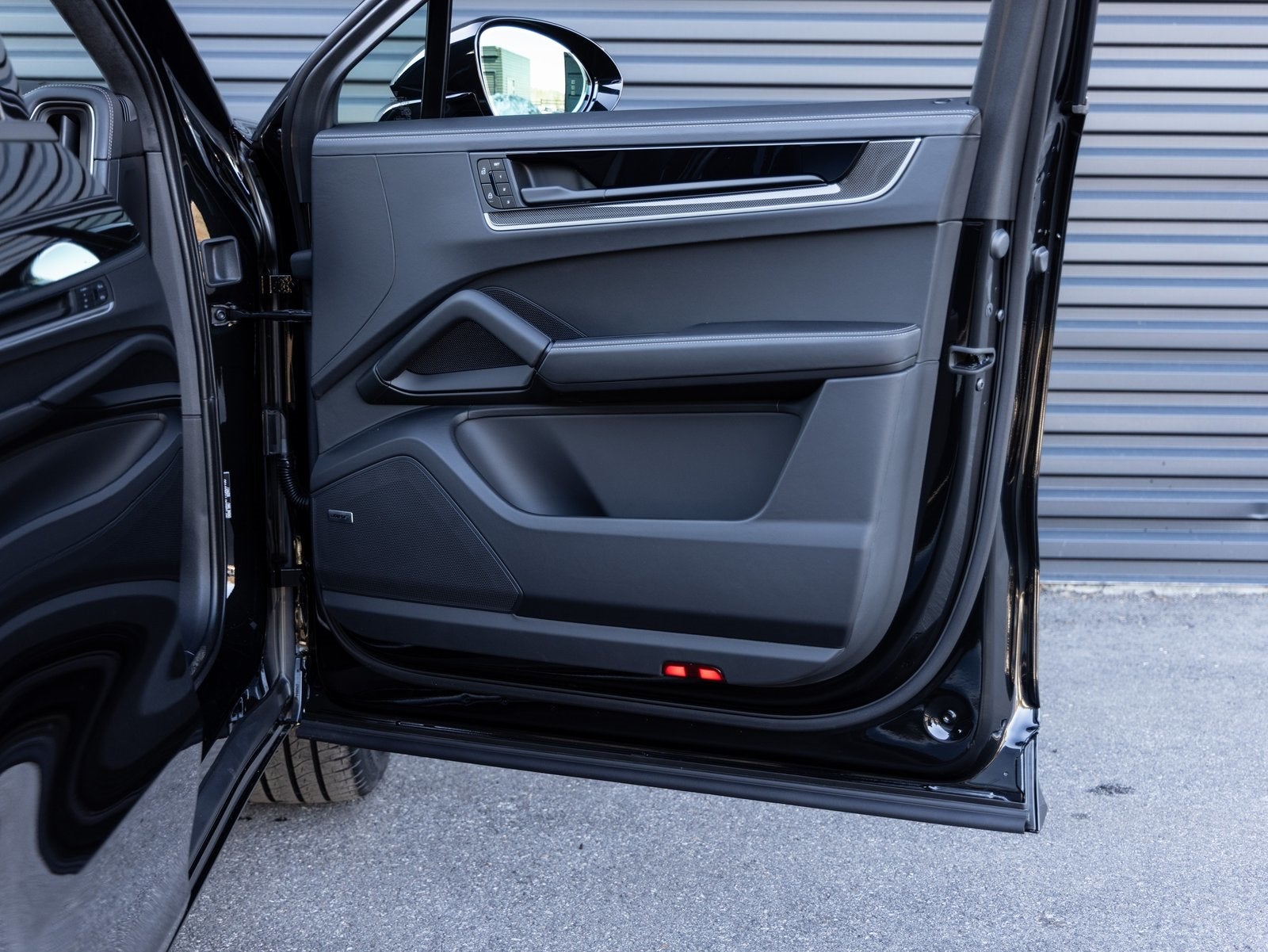 2026 Porsche Cayenne Cayenne Turbo E-Hybrid Coupe