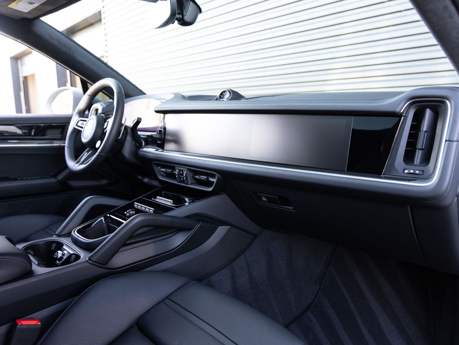 2026 Porsche Cayenne Turbo E-Hybrid Coupe