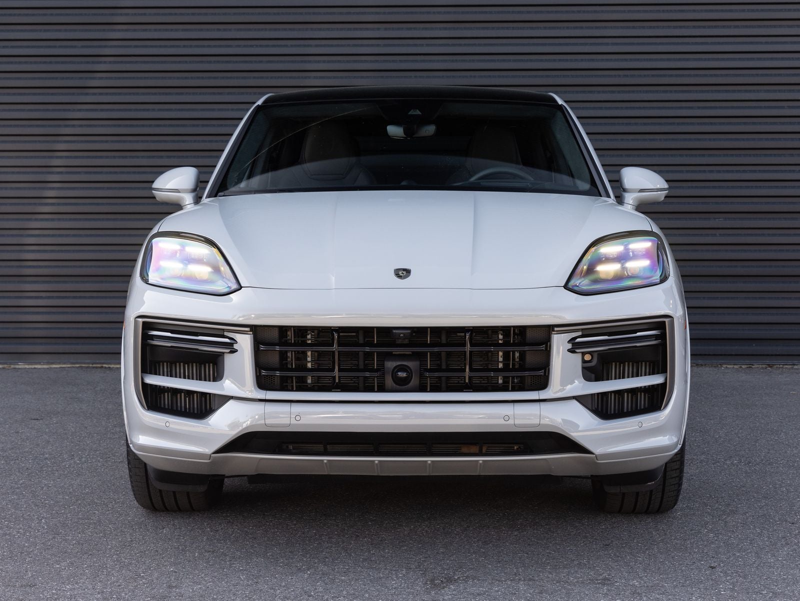 2026 Porsche Cayenne Turbo E-Hybrid Coupe