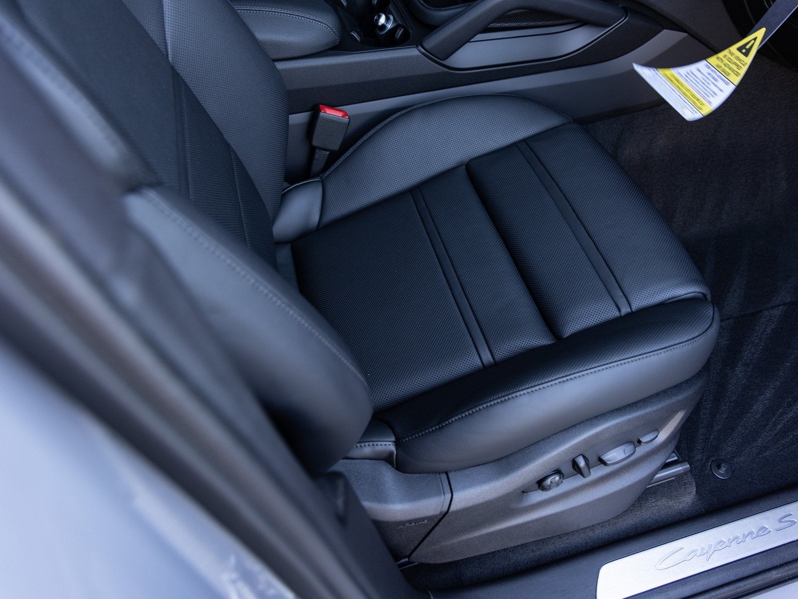 2026 Porsche Cayenne Cayenne S E-Hybrid Coupe