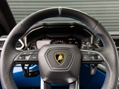 2022 Lamborghini Urus AWD