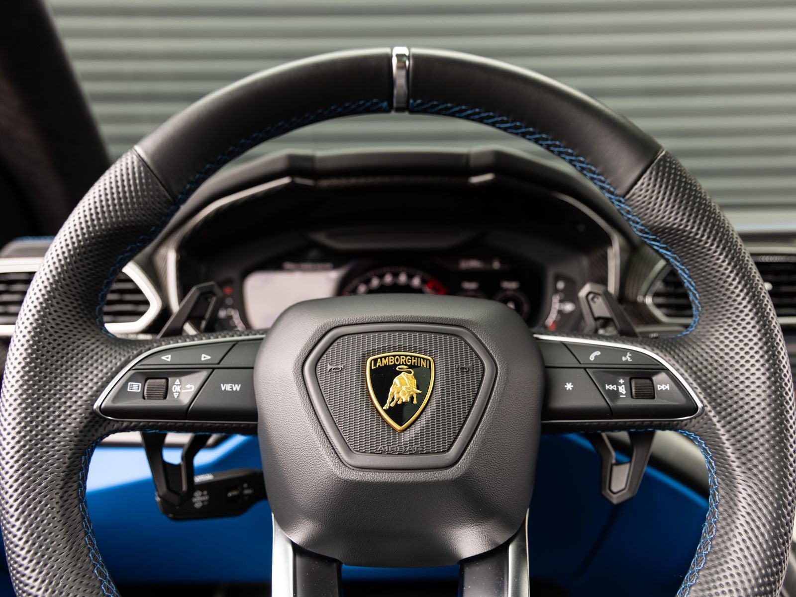 2022 Lamborghini Urus AWD