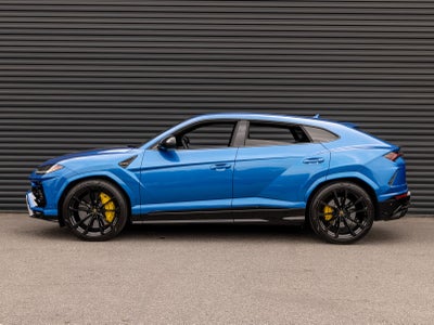 2022 Lamborghini Urus AWD