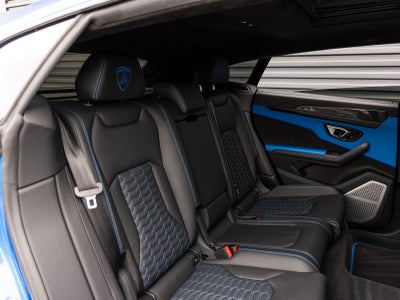 2022 Lamborghini Urus AWD