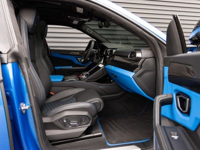 2022 Lamborghini Urus AWD